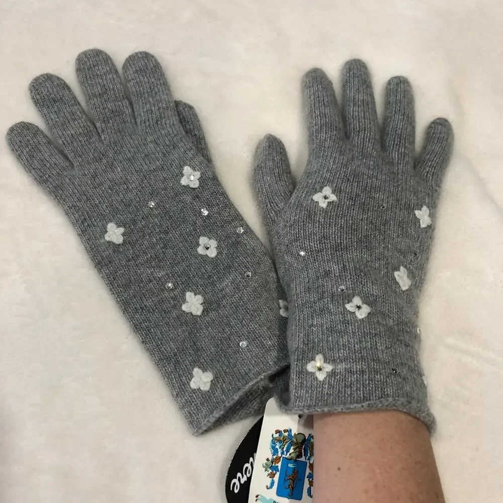 NWT Cashmere Gloves with Crystals + Flowers in Light Grey Ladies 10